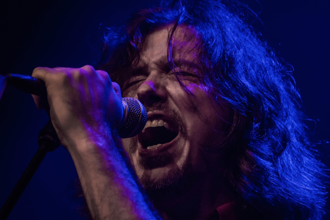 Vi.Be 6 R E D R E D - Tom 2